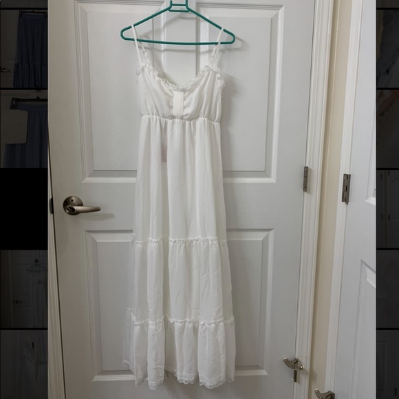 NWT Chicwish Maxi Chiffon Bridal Dress Small - Picture 5 of 8